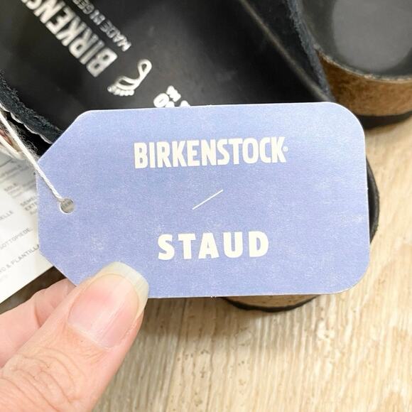 Staud x Birkenstock Gizeh Sandals In Black Croc 7 NWT - Picture 7 of 7